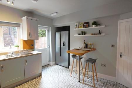 1 bedroom Property to let in S8 - Albert Road - Double En-Suite -House Share