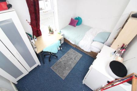 3 bedroom Property to let in S1 Baron Street ** Available sep 2026