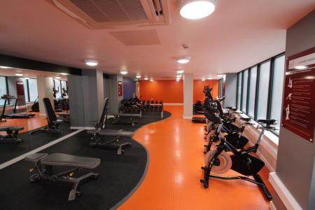 1 bedroom Studio flat to let in S1 - Queen Street - Available April 2026