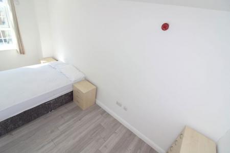 2 bedroom Property to let in S1 - West Street - Available Now