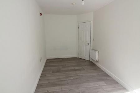 2 bedroom Property to let in S1 - West Street - Available Now