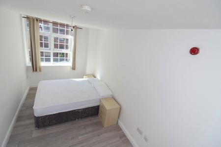 2 bedroom Property to let in S1 - West Street - Available Now