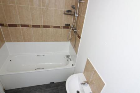 1 bedroom Property to let in S1 - West Street - Available Now