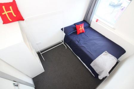 4 bedroom Property to let in S2 - LONDON ROAD - 4 bed Flat. July 2026