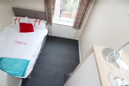 3 bedroom Property to let in S2 - Queens Road - Available August 2026