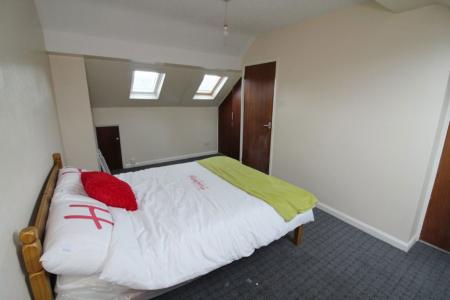 3 bedroom Property to let in S2 - Queens Road - Available August 2026