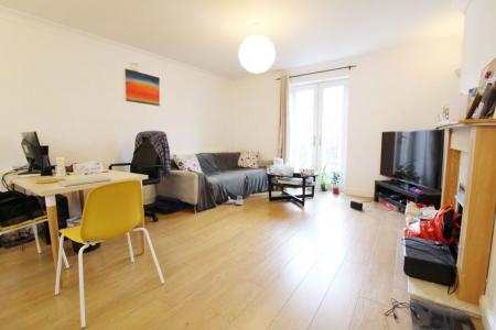 S6 - Baxter Mews - 2 bed unfurnished flat
