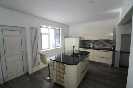 3 bedroom Property to let in 444 Sheffield Road - Available Now