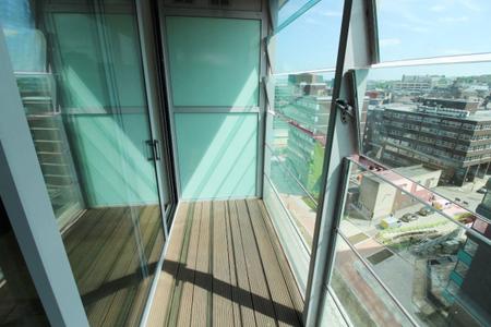 1 bedroom Property to let in S1- City Centre Flat - Solly Street