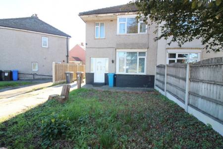 4 bedroom Property to let in Ironside Road - S14 - Available Now