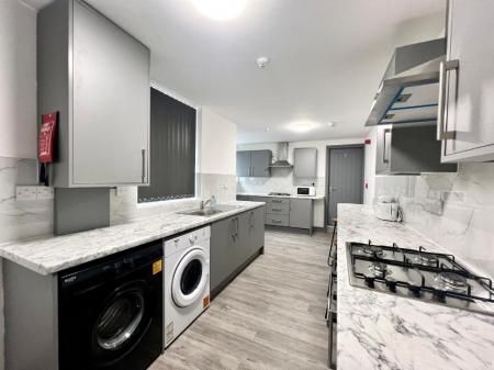 1 bedroom Terraced House to let in Ashford Street, Shelton, Stoke-On-Trent, ST4