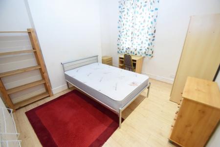 6 bedroom House share to let in Ashford Street, Shelton, Stoke-On-Trent, ST4