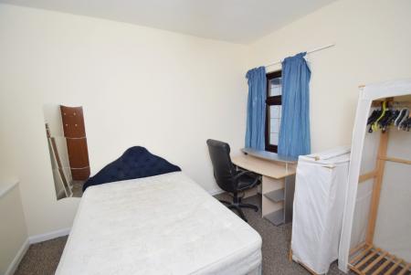 3 bedroom Terraced House to let in Beresford Street, Shelton, Stoke-On-Trent, ST4