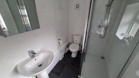 5 bedroom Terraced House to let in Boughey Road, Shelton, Stoke-On-Trent, ST4