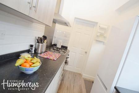 3 bedroom House share to let in Elgin Street, Shelton, Stoke-On-Trent, ST4