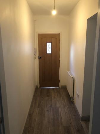 2 bedroom Flat to let in Hill Street, Stoke-On-Trent, ST4