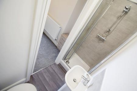 5 bedroom Terraced House to let in Leek Road, Joiners Square, Shelton, Stoke-On-Trent, ST1