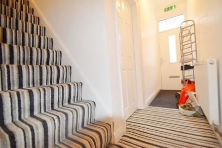 1 bedroom Terraced House to let in North Street, Newcastle-Under-Lyme, ST5