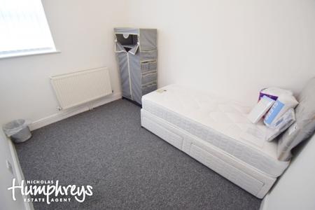 6 bedroom House share to let in The Parkway, Shelton, Stoke-On-Trent, ST1