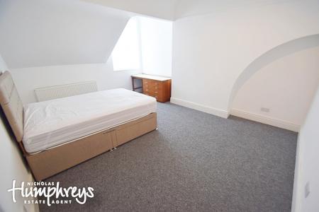 6 bedroom House share to let in The Parkway, Shelton, Stoke-On-Trent, ST1