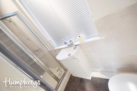 1 bedroom Terraced House to let in Darnley Street, Shelton, Stoke-On-Trent, ST4
