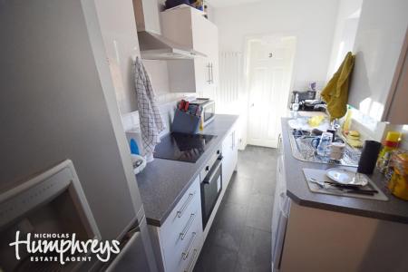 1 bedroom Terraced House to let in Darnley Street, Shelton, Stoke-On-Trent, ST4