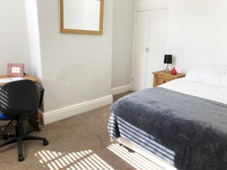 4 bedroom House share to let in Guildford Street, Shelton, Stoke-On-Trent, ST4