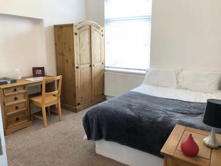 4 bedroom House share to let in Guildford Street, Shelton, Stoke-On-Trent, ST4