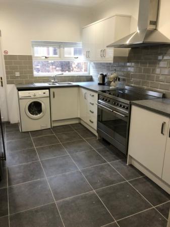 4 bedroom Terraced House to let in Queen Anne Street, Shelton, Stoke-On-Trent, ST4