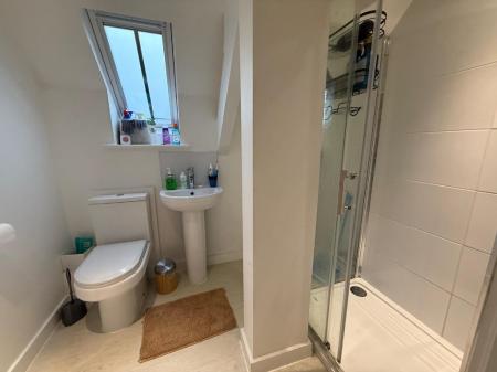 2 bedroom Apartment to let in Orme Road, Newcastle-Under-Lyme, ST5