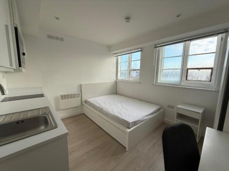 1 bedroom Apartment to let in Orme Road, Newcastle-Under-Lyme, ST5