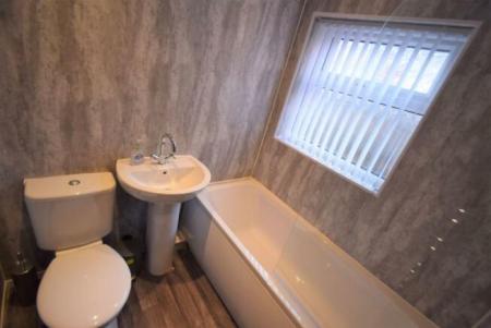 4 bedroom Terraced House to let in Elgin Street, Shelton, Stoke-On-Trent, ST4