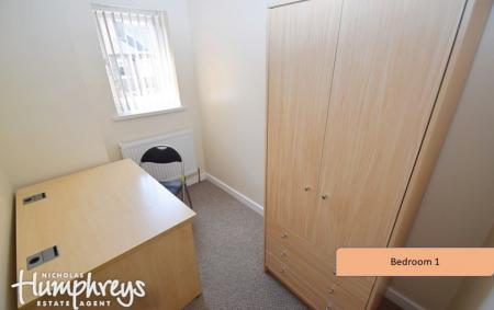 3 bedroom Terraced House to let in Beresford Street, Shelton, Stoke-On-Trent, ST4