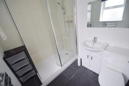 4 bedroom Terraced House to let in Beresford Street, Shelton, Stoke-On-Trent, ST4