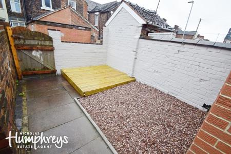 3 bedroom Terraced House to let in Watford Street, Shelton, Stoke-On-Trent, ST4