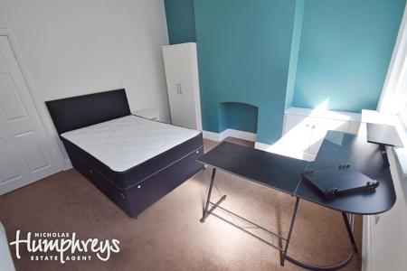 3 bedroom Terraced House to let in Spencer Road, Shelton, Stoke-On-Trent, ST4