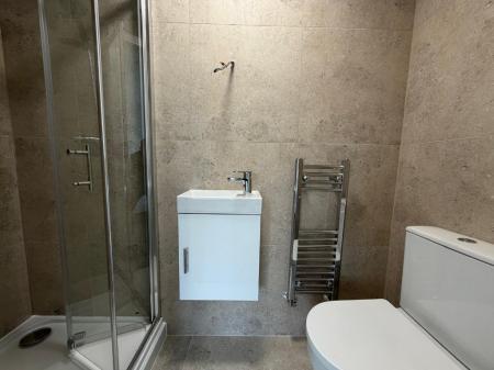 6 bedroom Flat to let in Havelock Place, Stoke-On-Trent, ST1