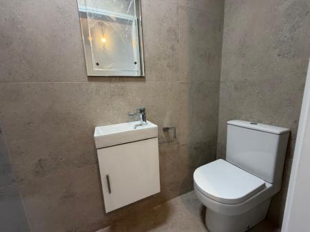 6 bedroom Flat to let in Havelock Place, Stoke-On-Trent, ST1