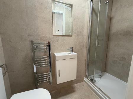 6 bedroom Flat to let in Havelock Place, Stoke-On-Trent, ST1