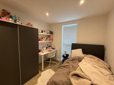 1 bedroom Apartment to let in London Road, Newcastle-Under-Lyme, ST5