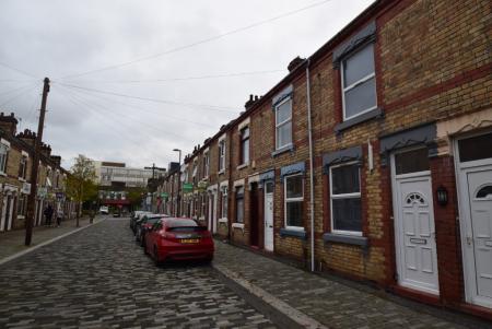 3 bedroom Terraced House to let in Spencer Road, Shelton, Stoke-On-Trent, ST4