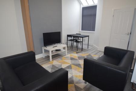 3 bedroom Terraced House to let in Spencer Road, Shelton, Stoke-On-Trent, ST4