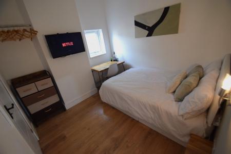 4 bedroom House share to let in Conway Street, Shelton, Stoke-On-Trent, ST4