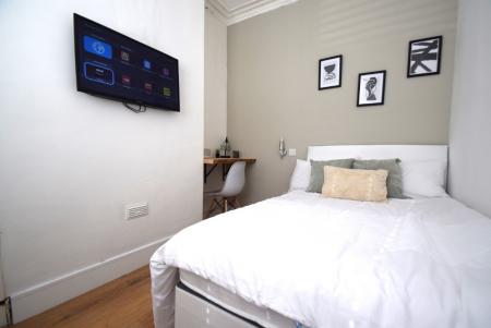 4 bedroom Terraced House to let in Conway Street, Shelton, Stoke-On-Trent, ST4