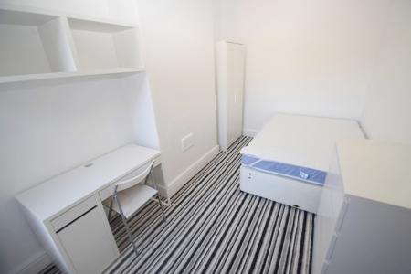 5 bedroom Terraced House to let in Boughey Road, Shelton, Stoke-On-Trent, ST4