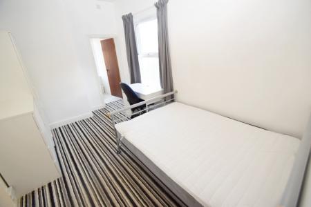 5 bedroom Terraced House to let in Boughey Road, Shelton, Stoke-On-Trent, ST4