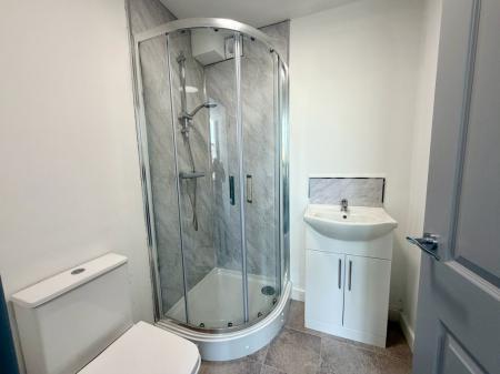 24 bedroom Terraced House to let in Liverpool Road, Stoke-On-Trent, ST4