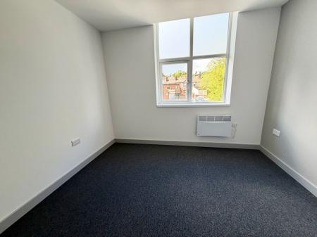 24 bedroom Terraced House to let in Liverpool Road, Stoke-On-Trent, ST4