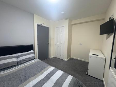 5 bedroom House share to let in Conway Street, Shelton, Stoke-On-Trent, ST4