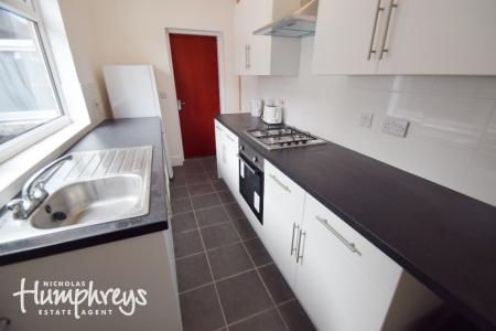 3 bedroom Terraced House to let in Windsmoor Street, Stoke-On-Trent, ST4